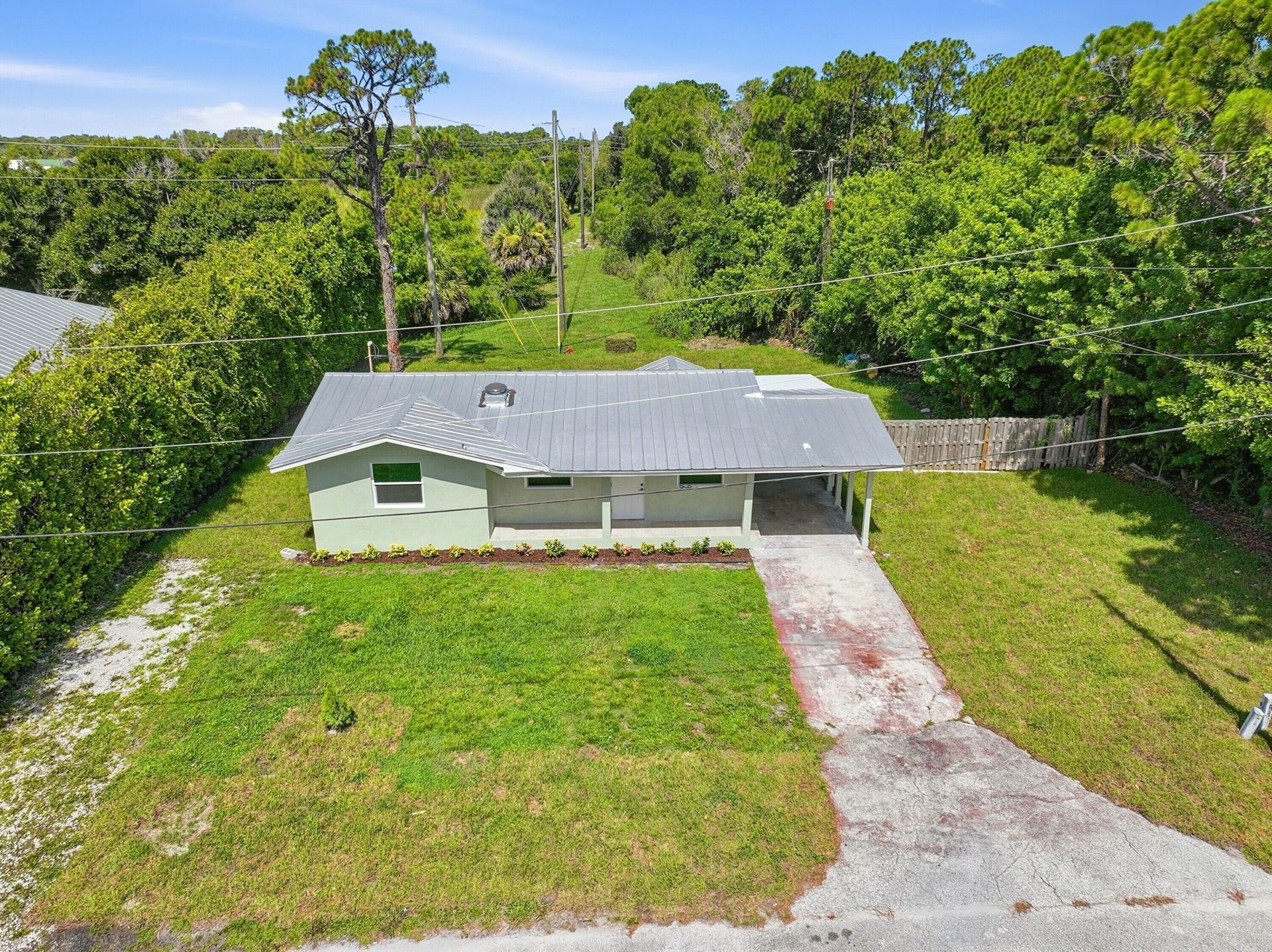 5926 SE Inez Avenue, Stuart, FL 34997 Photo