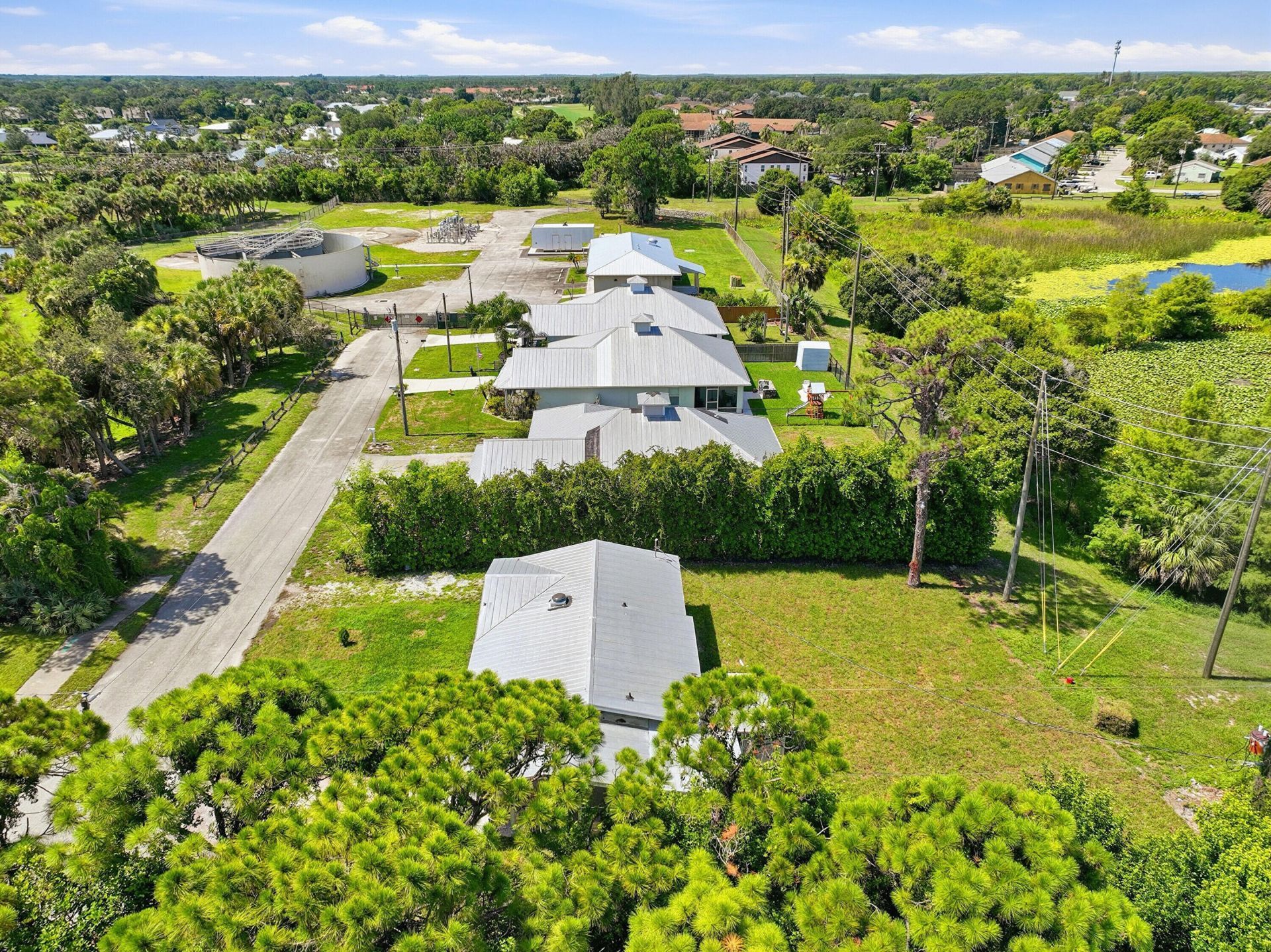 5926 SE Inez Avenue, Stuart, FL 34997 Photo