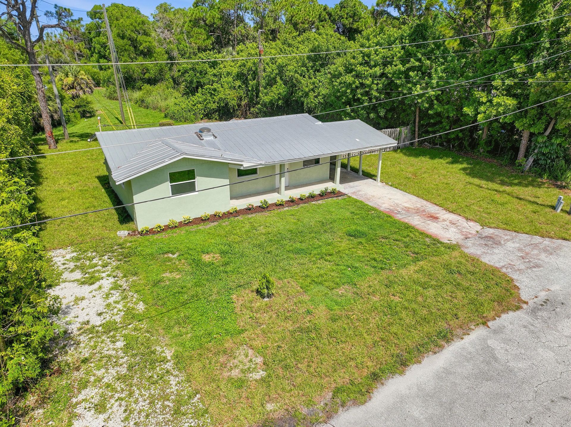 5926 SE Inez Avenue, Stuart, FL 34997 Photo