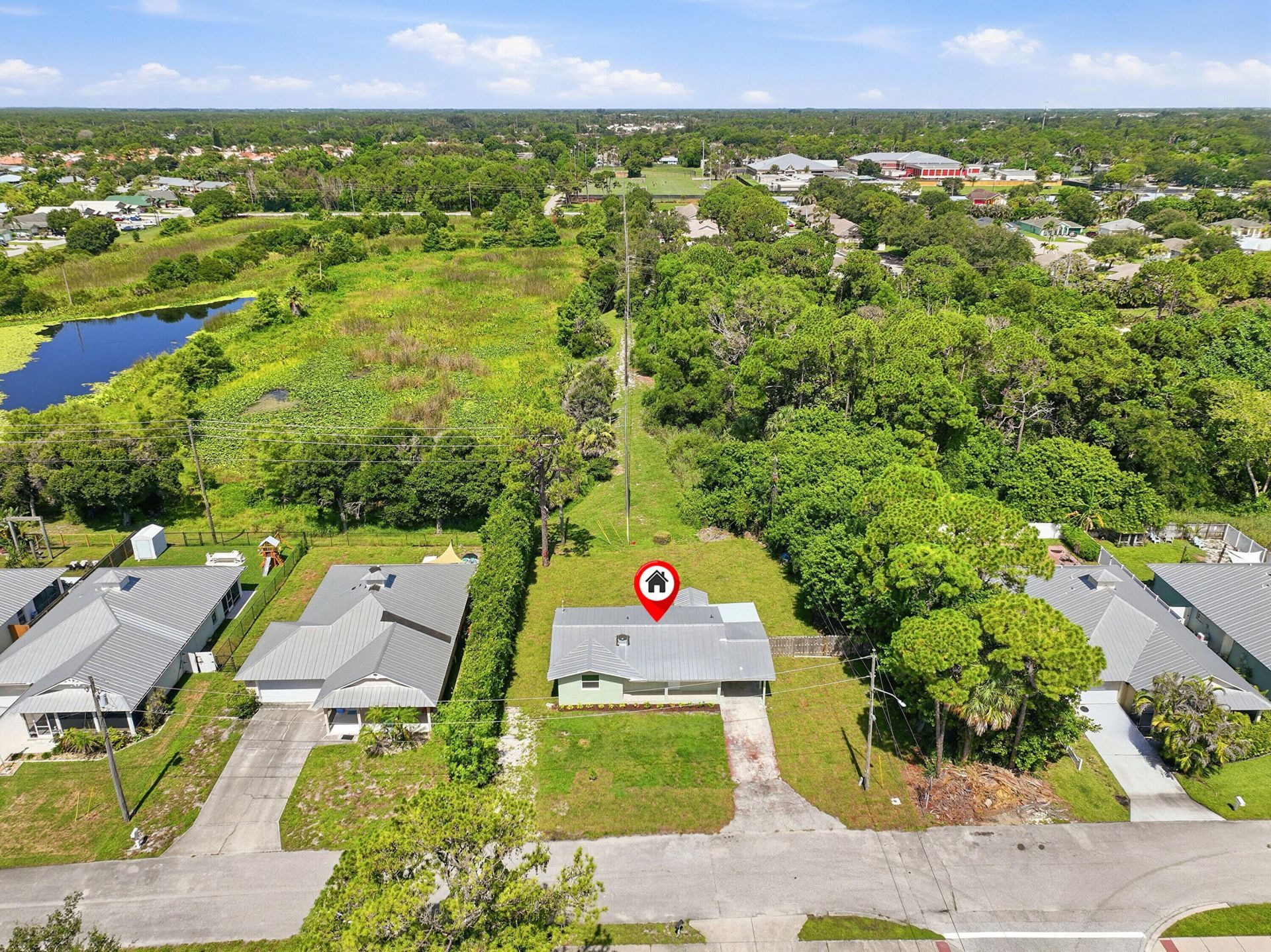 5926 SE Inez Avenue, Stuart, FL 34997 Photo