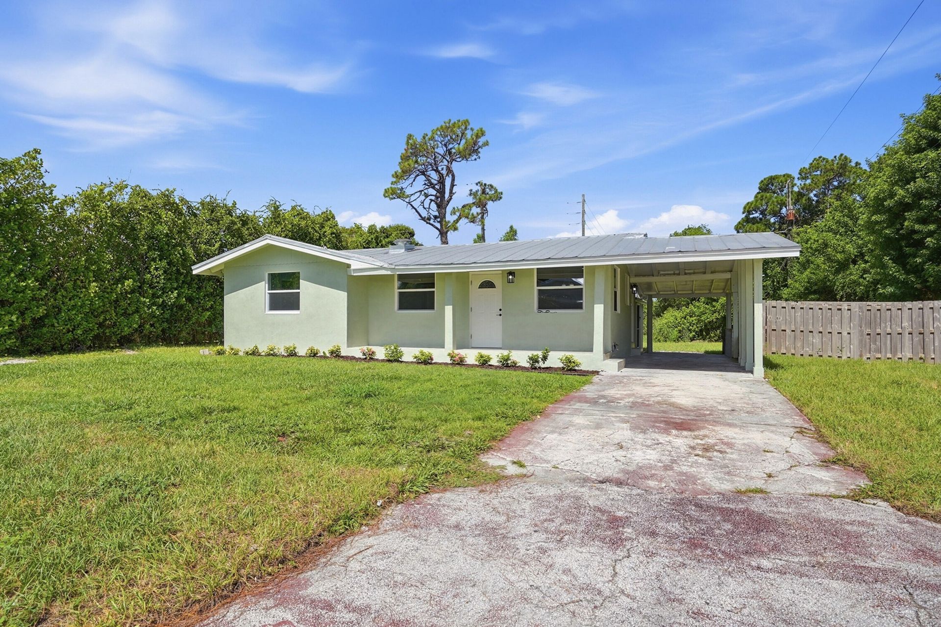 5926 SE Inez Avenue, Stuart, FL 34997 Photo