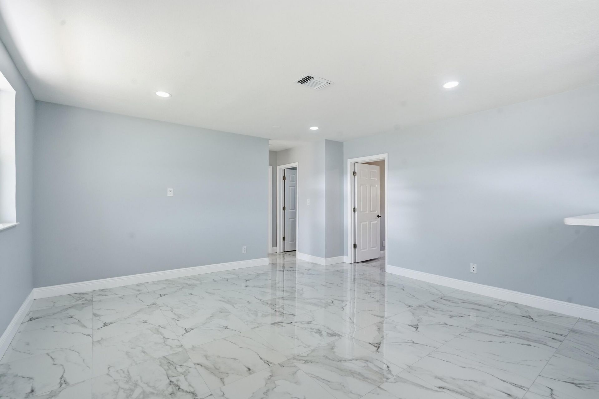 5926 SE Inez Avenue, Stuart, FL 34997 Photo