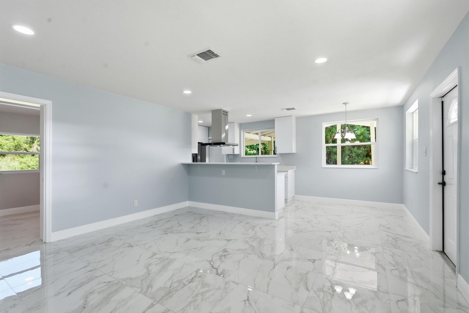 5926 SE Inez Avenue, Stuart, FL 34997 Photo