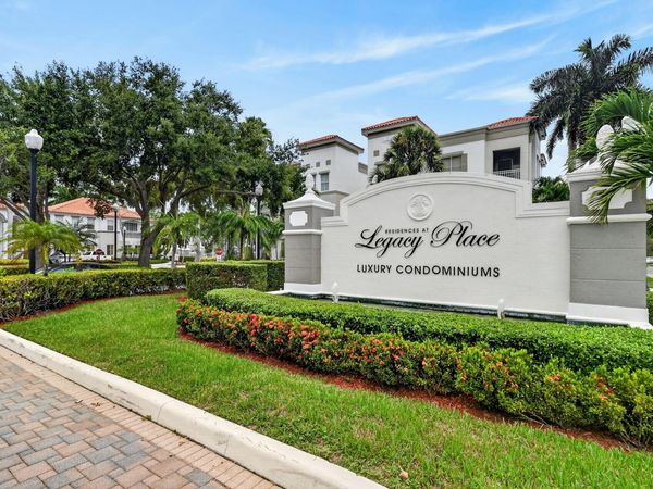 11028 Legacy Drive, Unit 203, Palm Beach Gardens, FL 33410