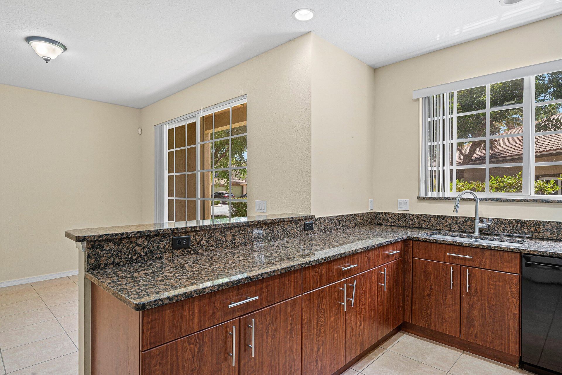 6272 S Military Trail, Unit 203, Lake Worth, FL 33463 Photo