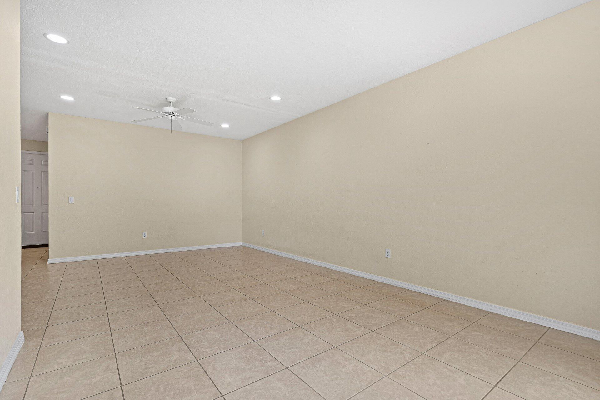 6272 S Military Trail, Unit 203, Lake Worth, FL 33463 Photo
