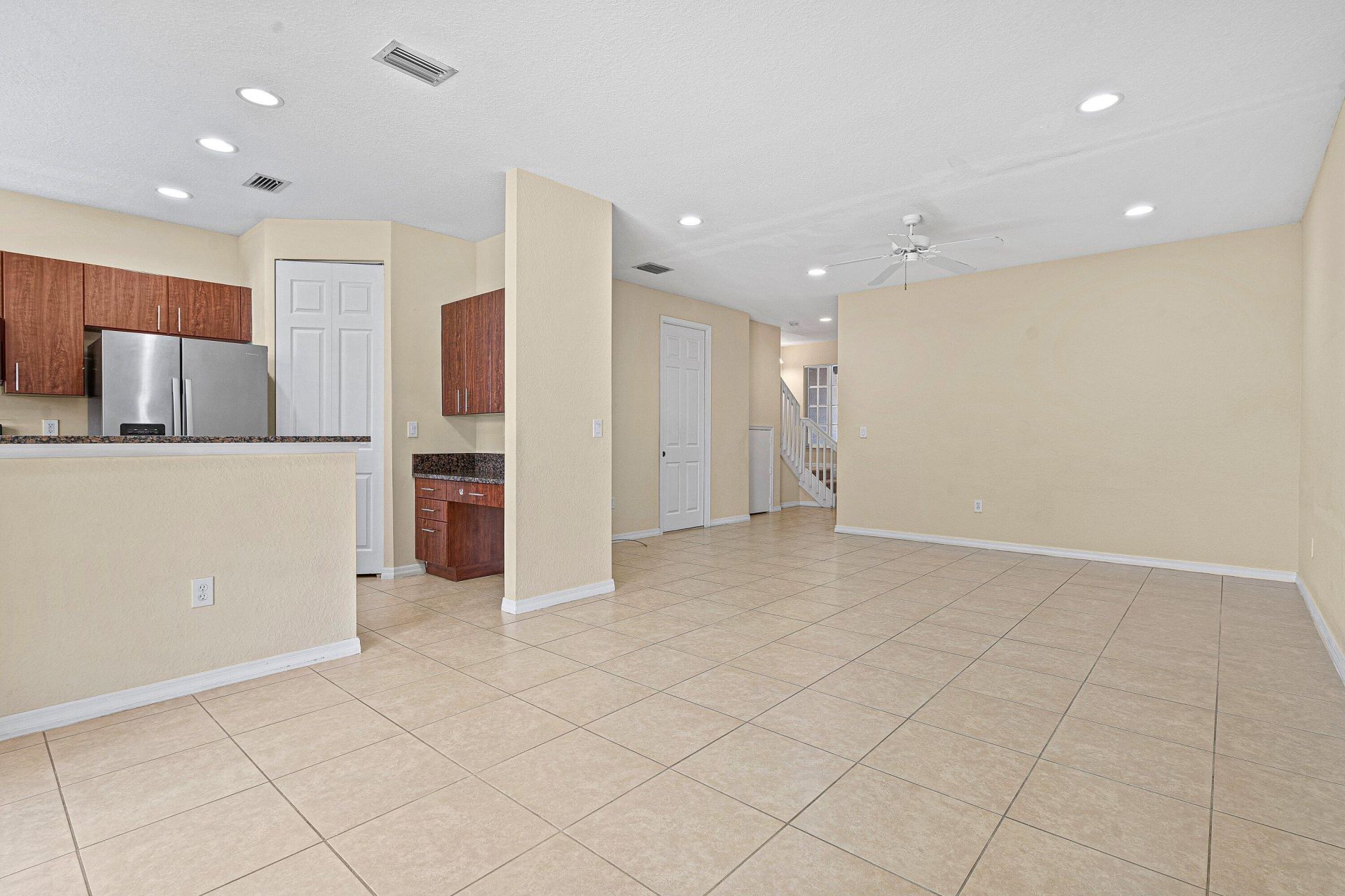 6272 S Military Trail, Unit 203, Lake Worth, FL 33463 Photo