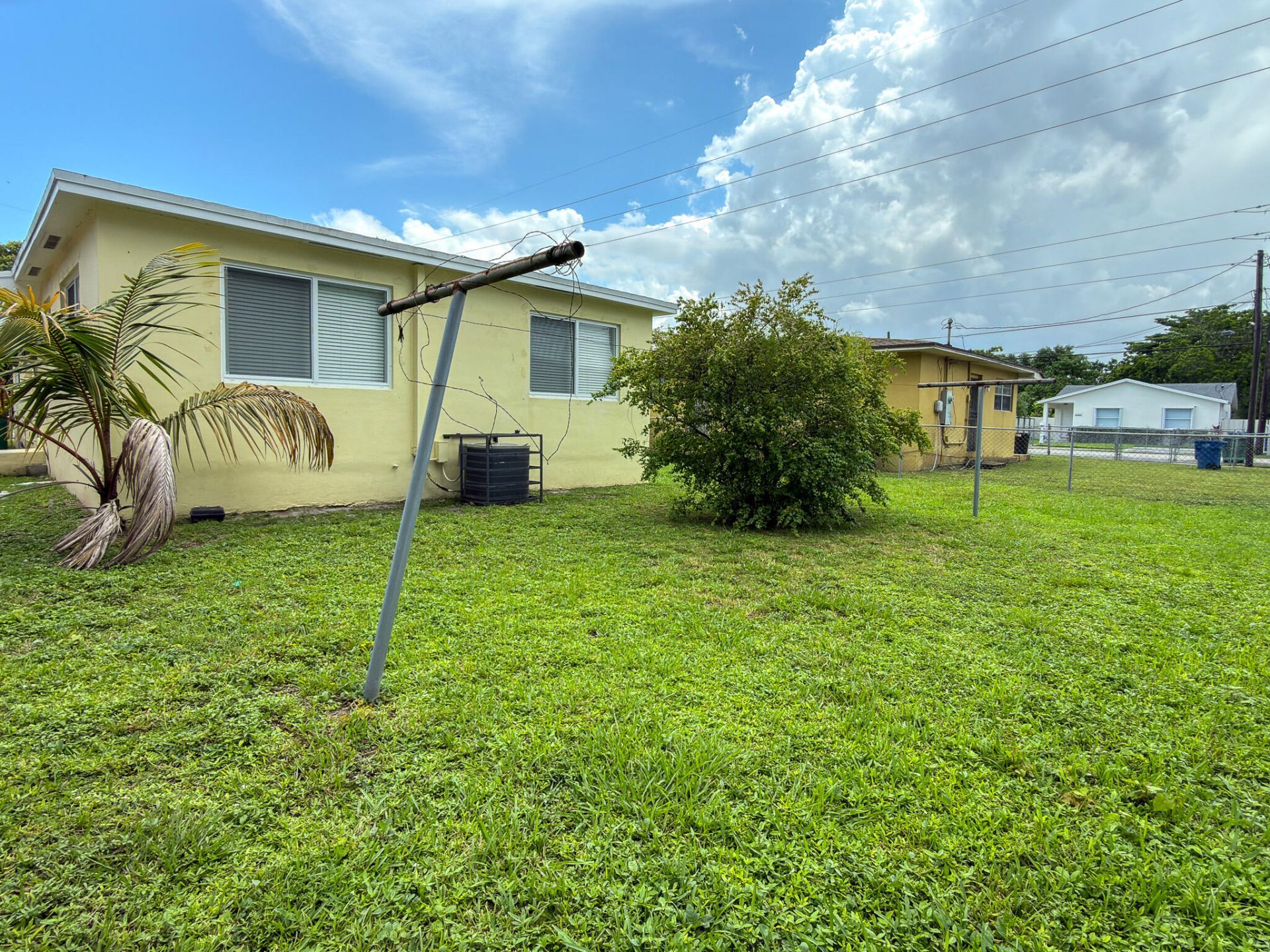 2287 NW 63rd Street, Miami, FL 33147 Photo