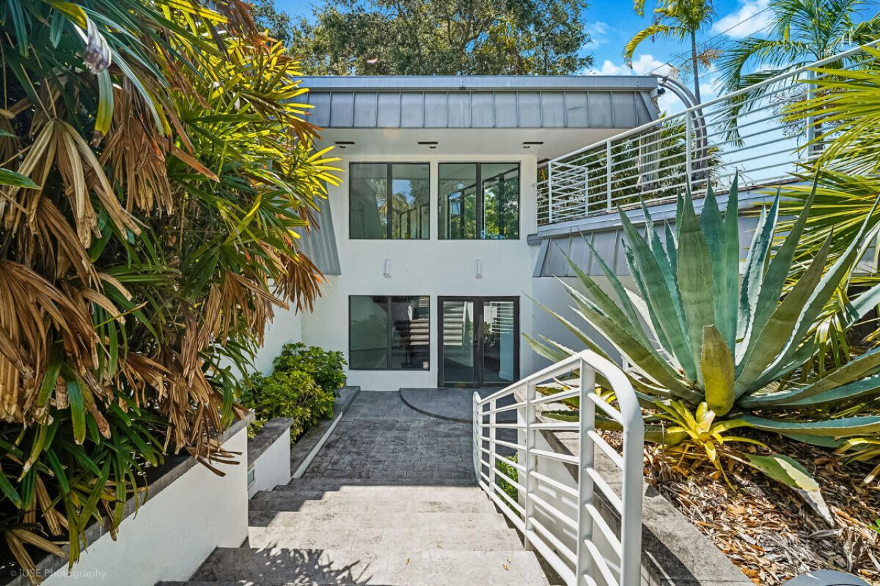 1343 Ponce De Leon Drive, Fort Lauderdale, FL 33316 Photo