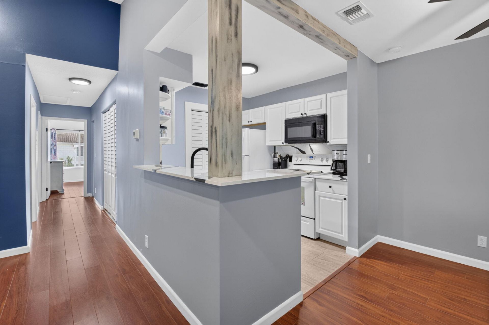 815 W Boynton Beach Boulevard, Unit 15-202, Boynton Beach, FL 33426 Photo