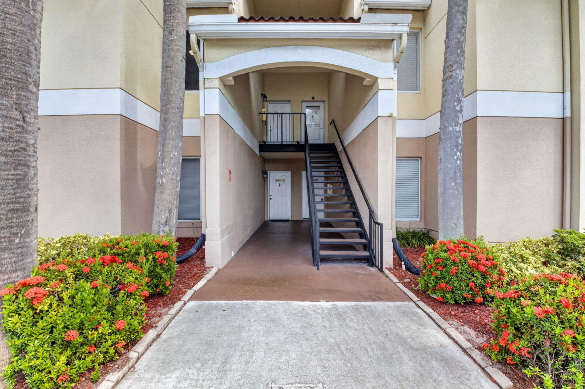 815 W Boynton Beach Boulevard, Unit 15-202, Boynton Beach, FL 33426 Photo
