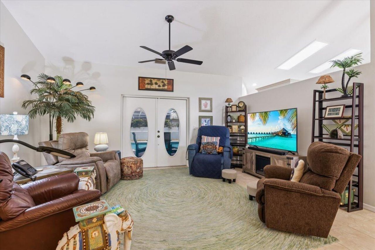 487 Bywood Avenue, Sebastian, FL 32958 Photo