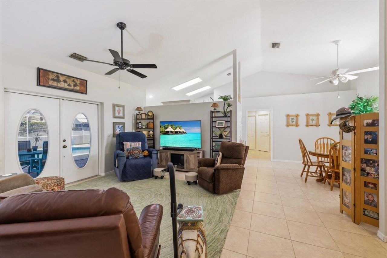 487 Bywood Avenue, Sebastian, FL 32958 Photo