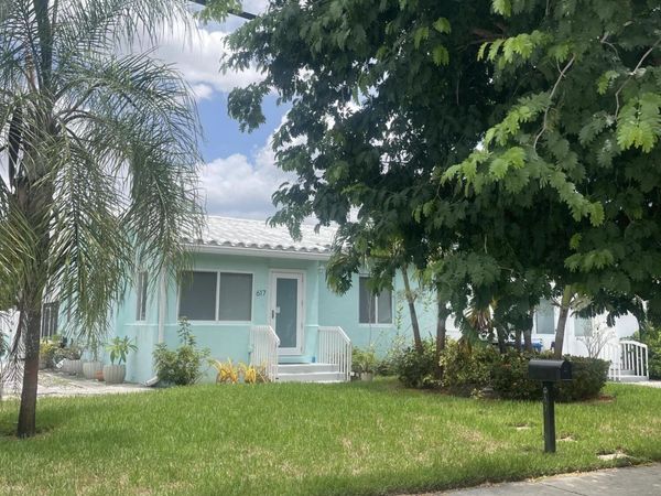 617 SW 9TH Street, Fort Lauderdale, FL 33315