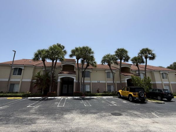 815 W Boynton Beach Boulevard, Unit 12-203, Boynton Beach, FL 33426