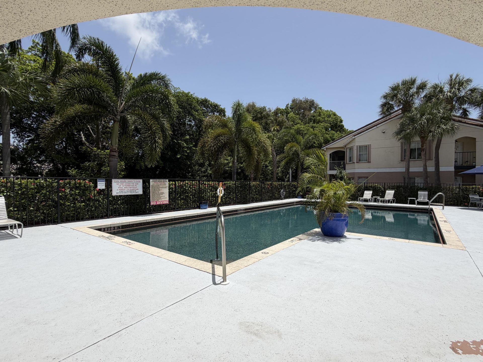 815 W Boynton Beach Boulevard, Unit 12-203, Boynton Beach, FL 33426 Photo