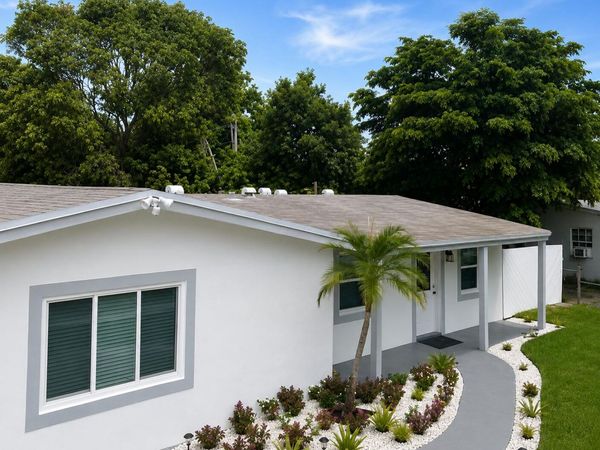 1558 NW 5TH Avenue, Pompano Beach, FL 33060
