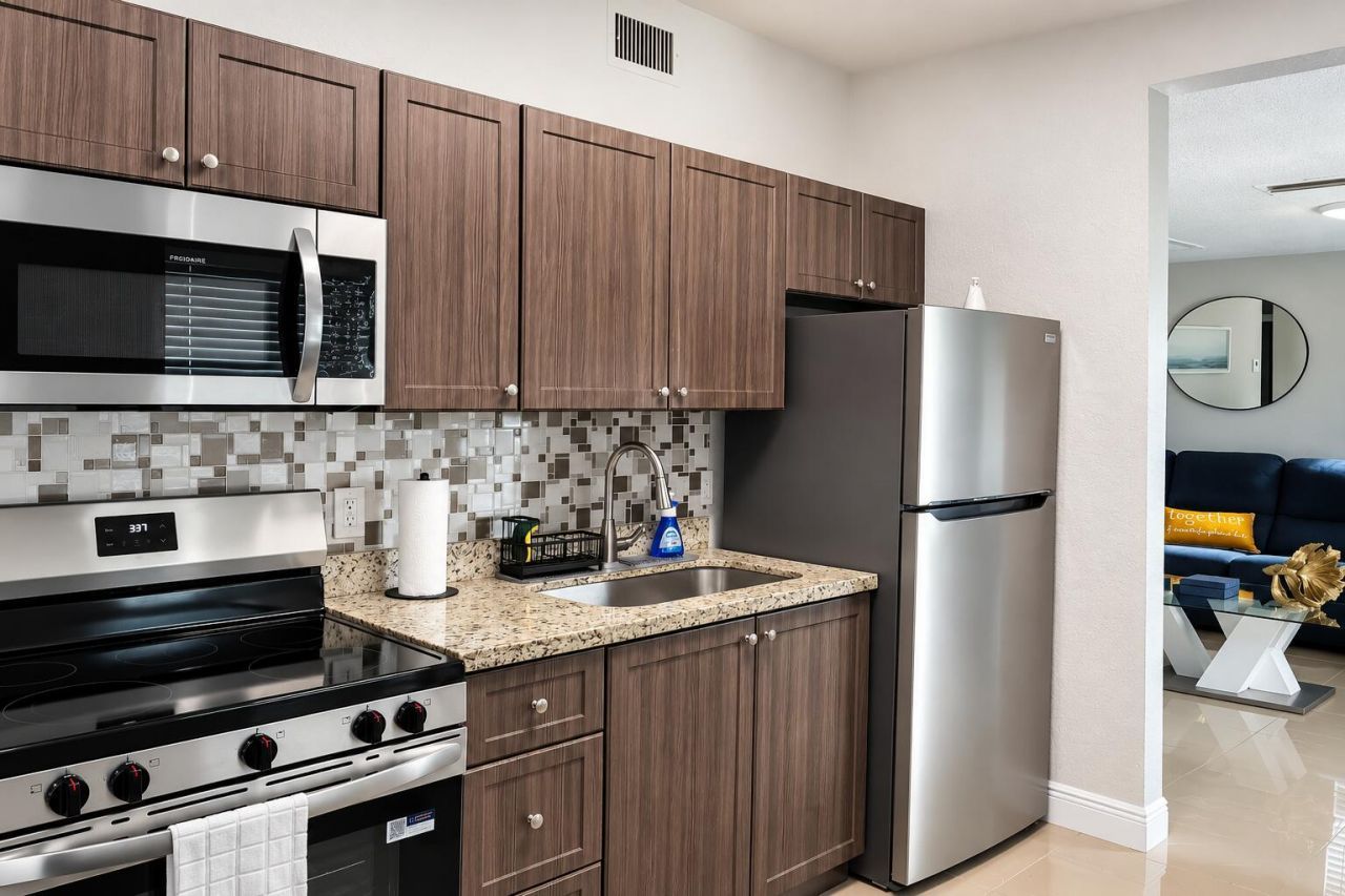 1558 NW 5th Avenue, Pompano Beach, FL 33060 Photo