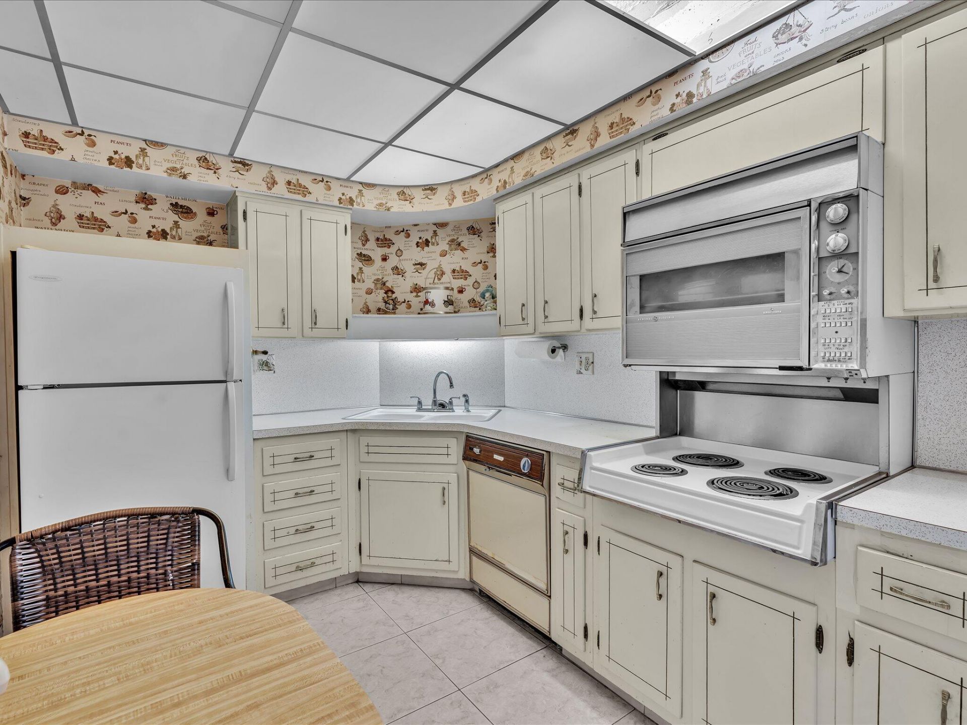 3300 NE 36th Street, Unit 516, Fort Lauderdale, FL 33308 Photo