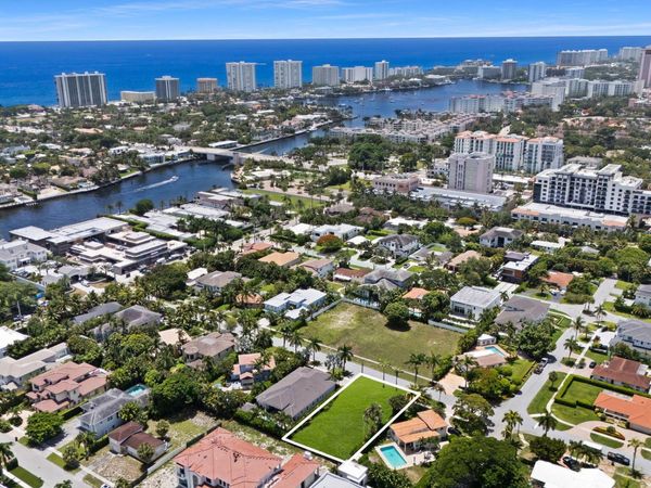 423 NE 3rd Street, Boca Raton, FL 33432