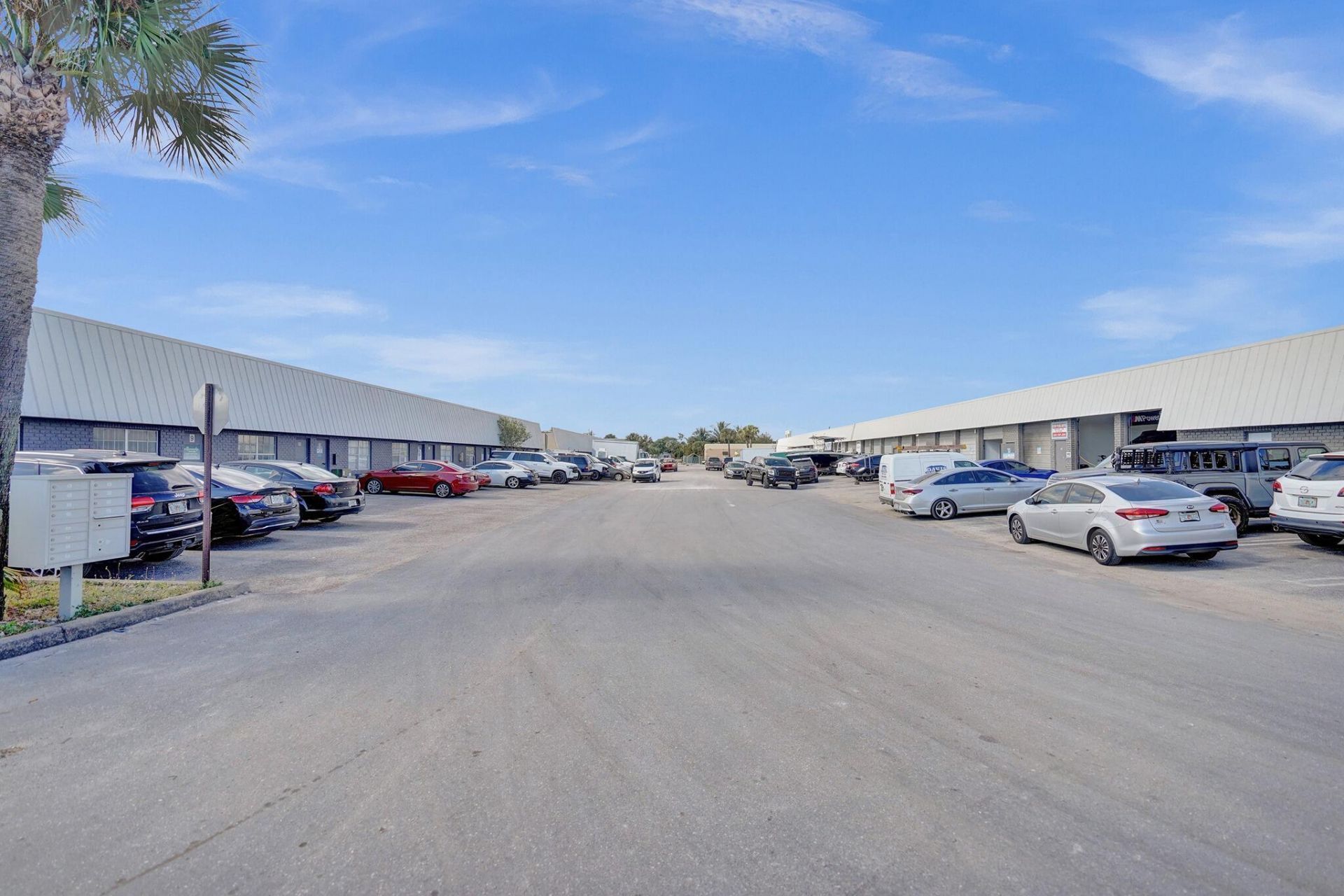 1750 Latham Road, Unit 13, West Palm Beach, FL 33409 Photo