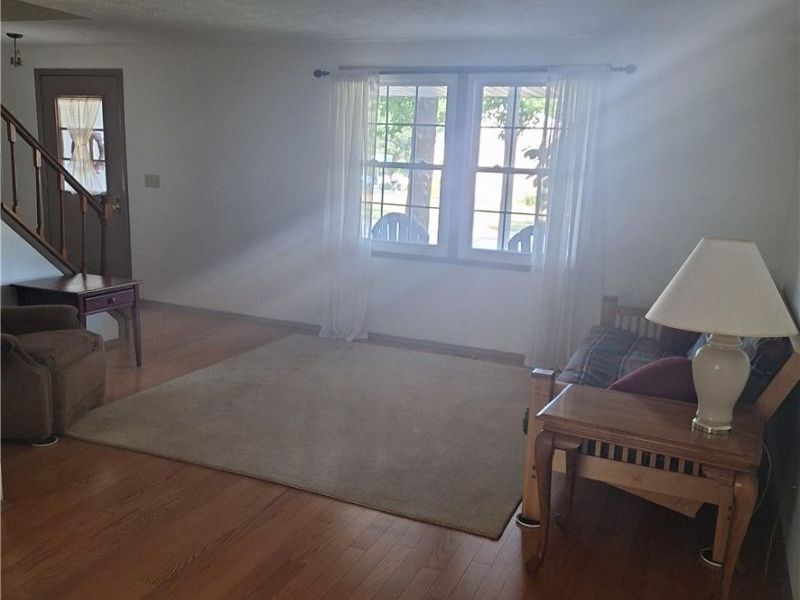 95 River Park Boulevard , Munroe Falls, OH 44262 Photo 3