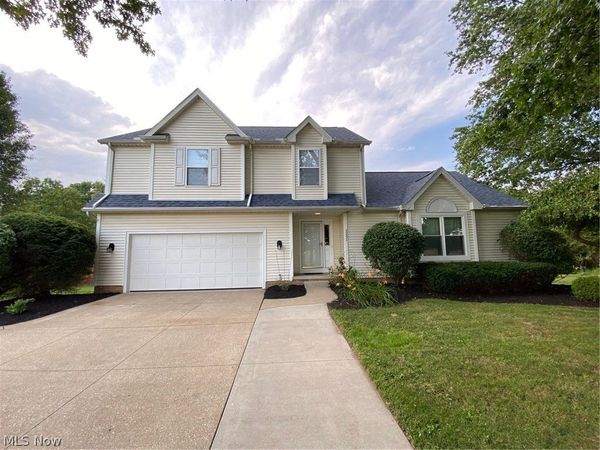 2251 Graybill Road, Green, OH 44685