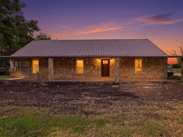 5377 Fm 219 W, Carlton, TX 76436