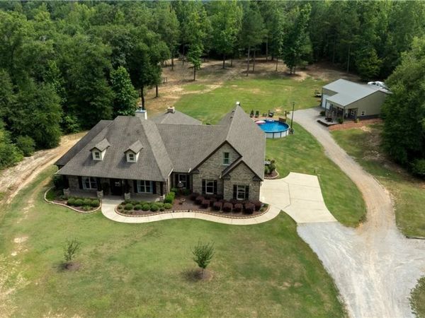 10925 Myers Road , Moundville, AL 35474