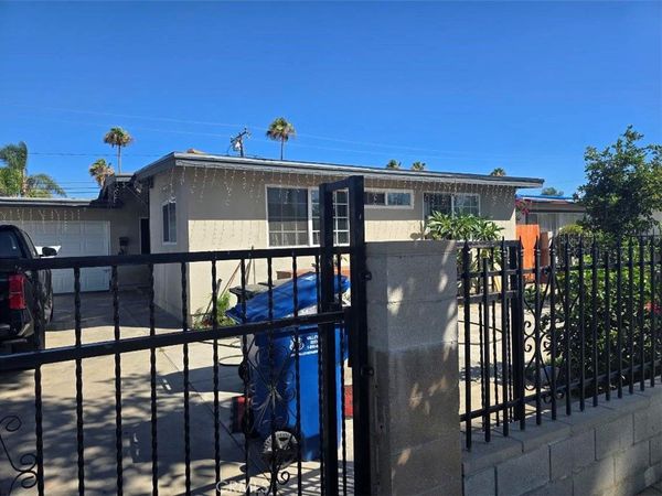960 Stichman , La Puente, CA 91746
