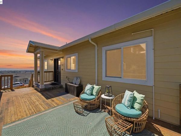 17208 President Dr , Castro Valley, CA 94546