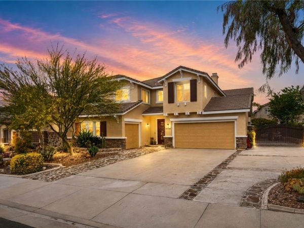 26352 Palm Tree, Murrieta, CA 92563