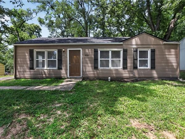 6014 Corona Avenue, Kansas City, KS 66102