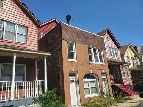 Main Photo