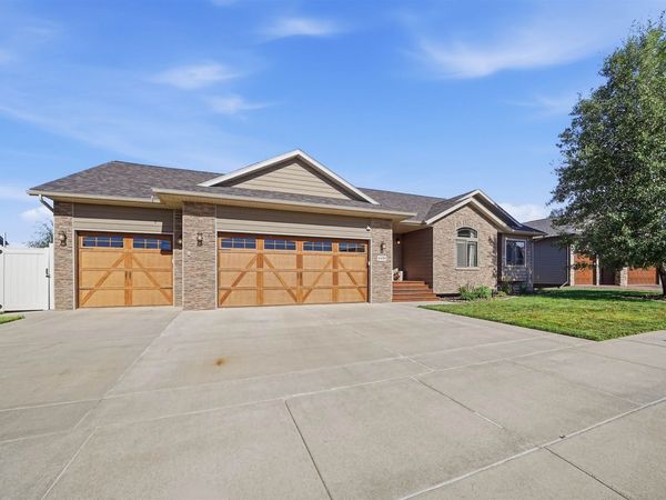 6436 Dunsmore Road, Rapid City, SD 57702