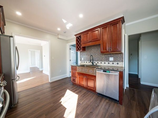 7 Cherry St, Unit 2, Lynn, MA 01902