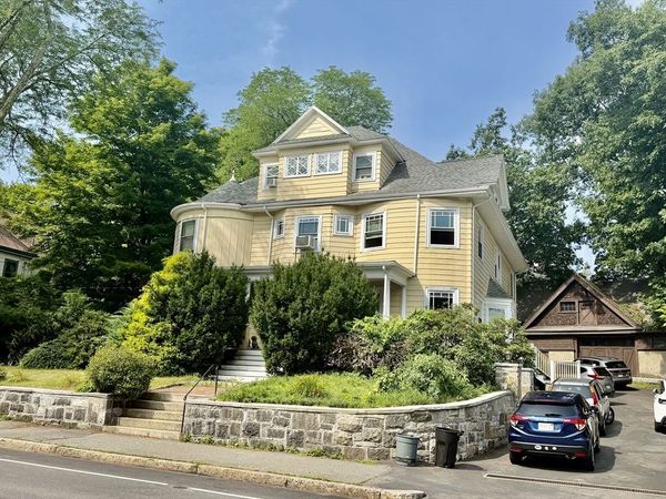 163 Walnut St, Unit A, Newton, MA 02460