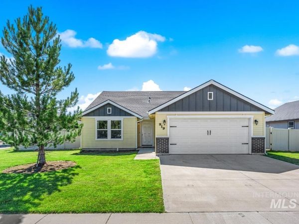 919 N Crownhaven Way, Star, ID 83669