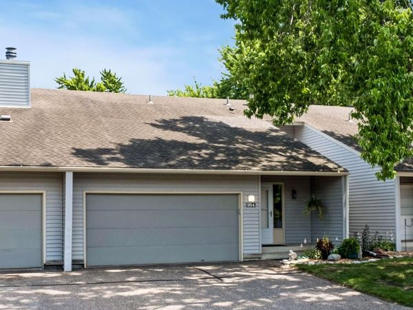 954 Carmel Court, Shoreview, MN 55126