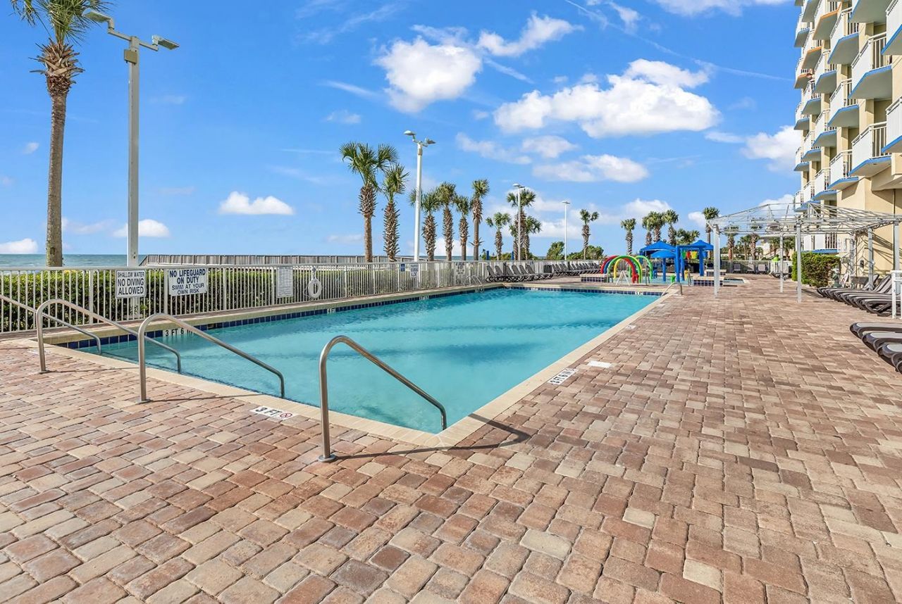 5300 N Ocean Blvd.  Photo 10