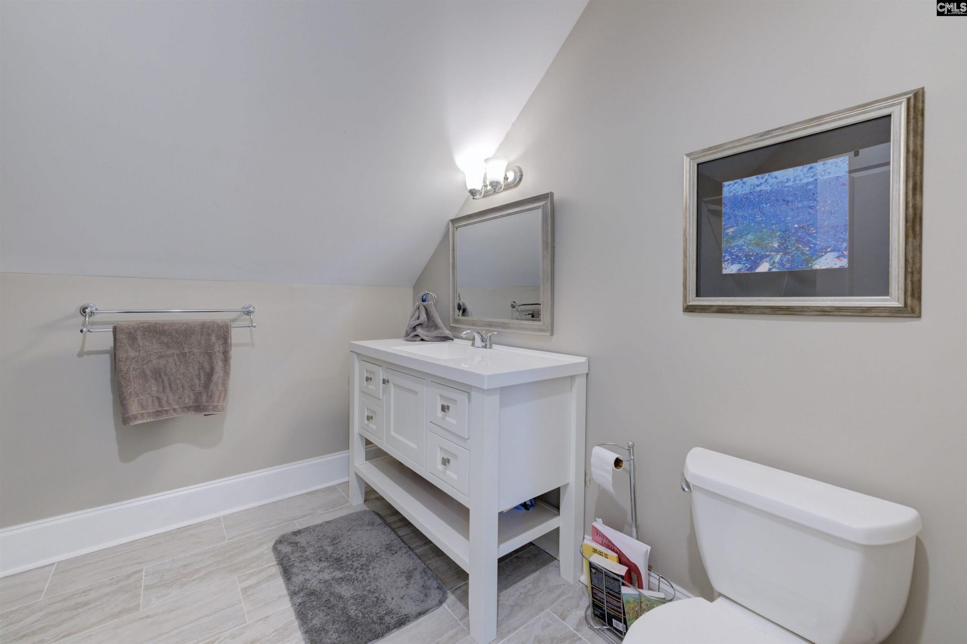 305 Northlake Road  Photo 37
