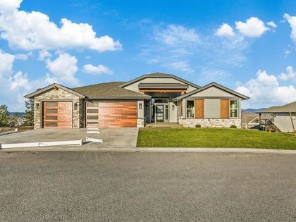 1402 S Vera Crest Dr Spokane Valley, WA 99037