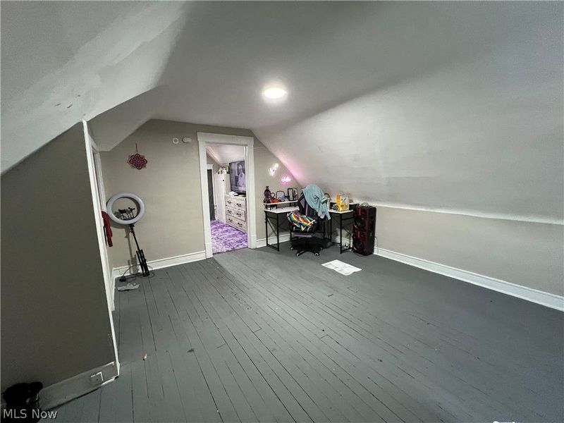 537 E 118th Street , Cleveland, OH 44108 Photo 12