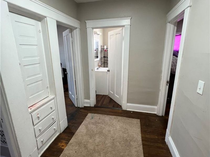 537 E 118th Street , Cleveland, OH 44108 Photo 7