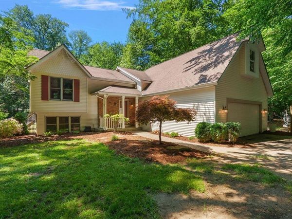 1460 Post Avenue, Holland, MI 49424