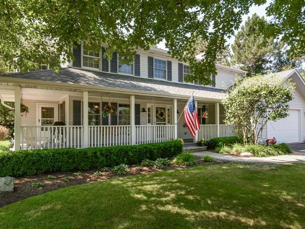 371 Frost DRIVE, Williams Bay, WI 53191