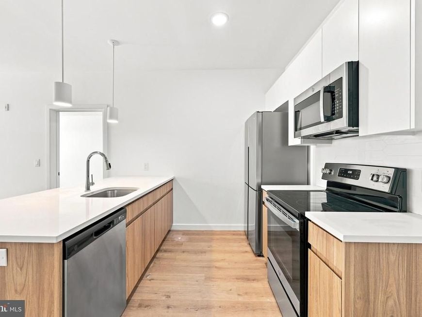 7127 Keystone Street , Unit 311, Philadelphia, PA 19135 Main Photo