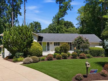 6804 Woodhaven Court, Raleigh, NC 27615