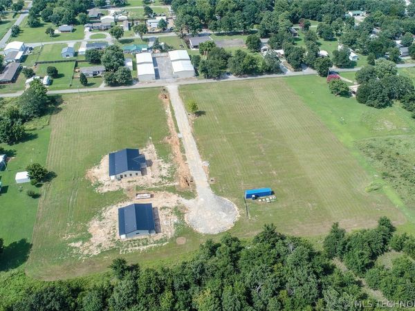 5 Reagan Drive , Eufaula, OK 74432