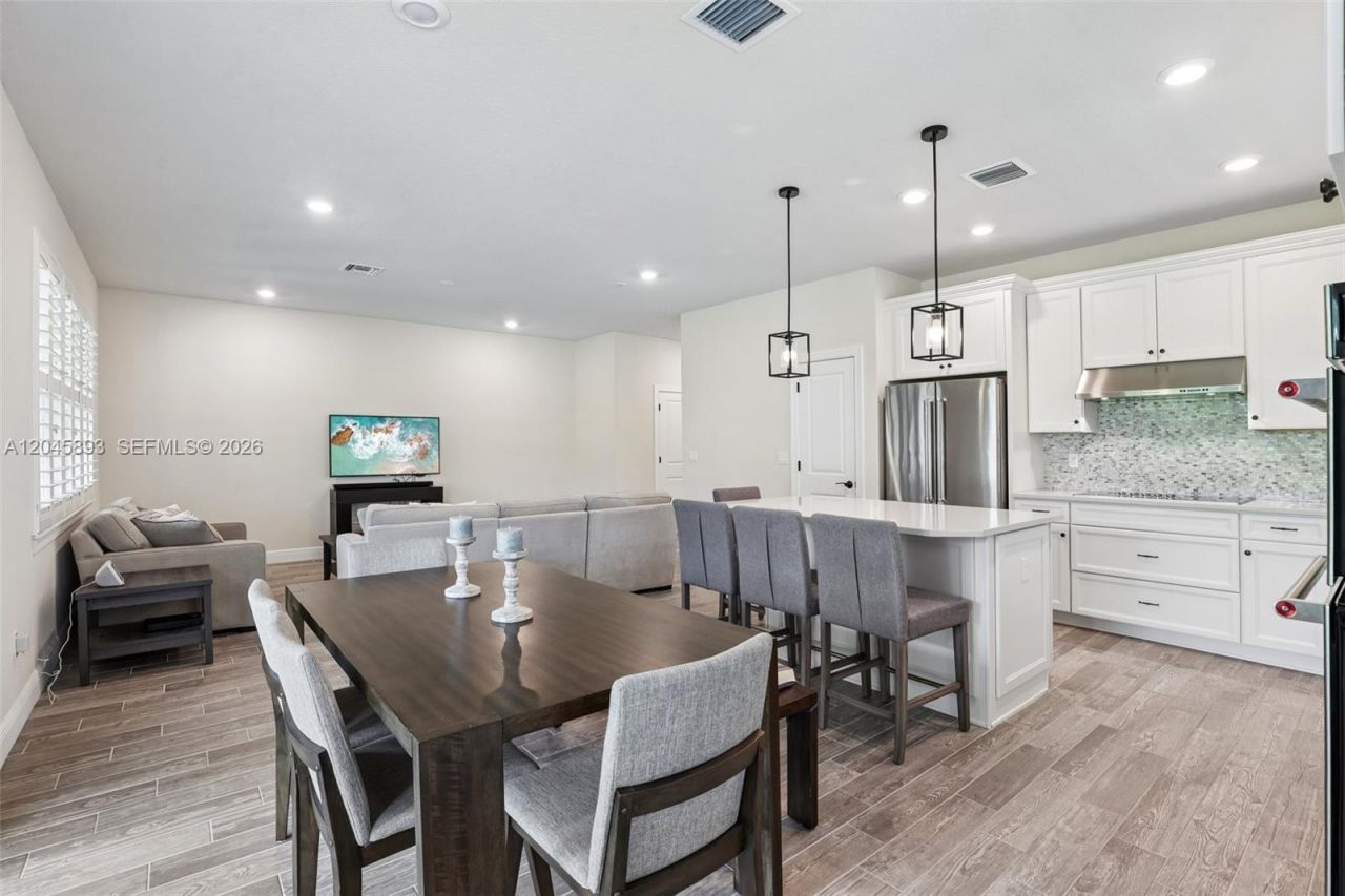 1636 Trailhead Ter , Hollywood, FL 33021 Photo